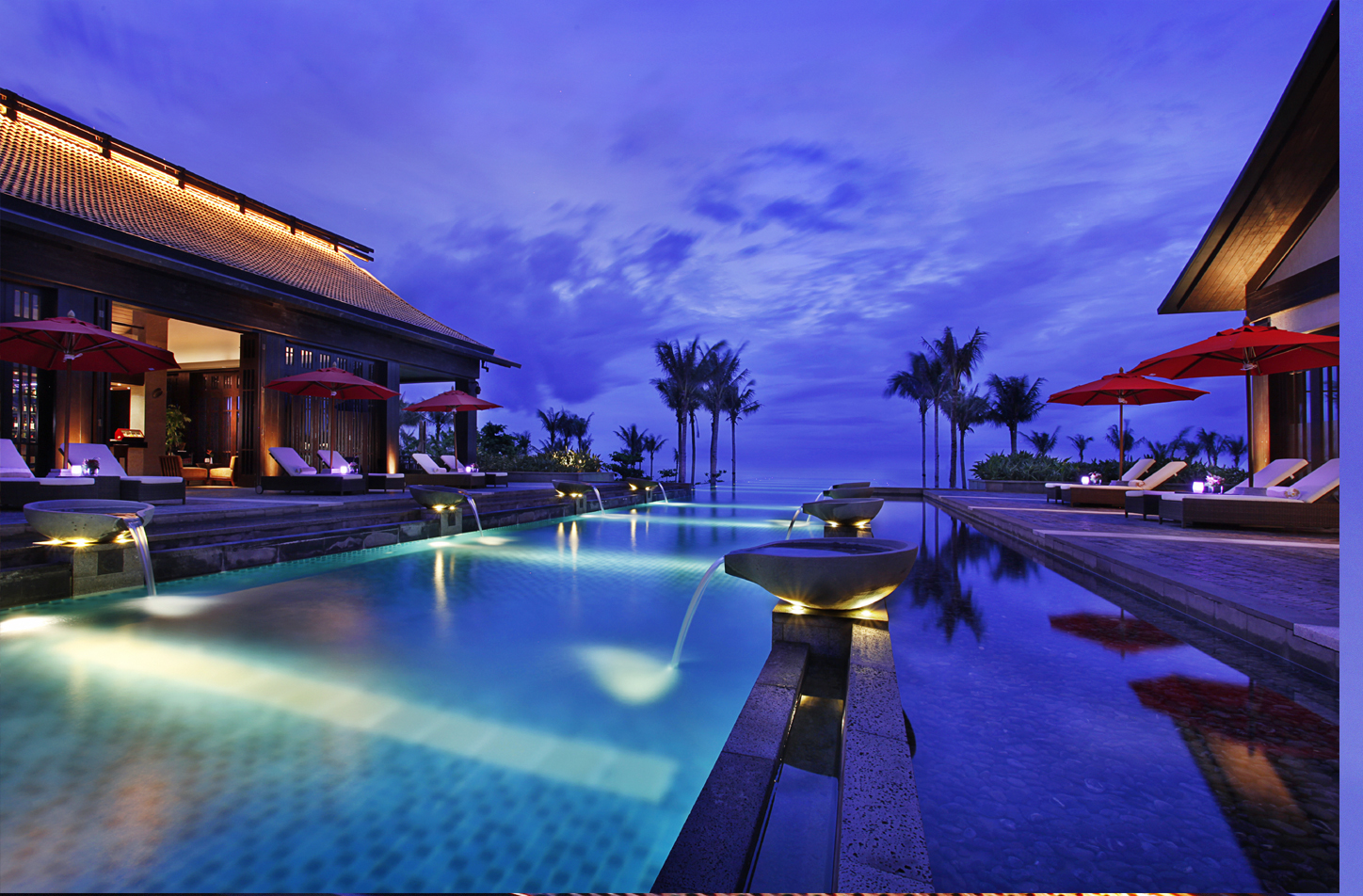 酒店集团 /a>旗下高端综合地产项目,包含"香水君澜滨海别墅"及"香水湾