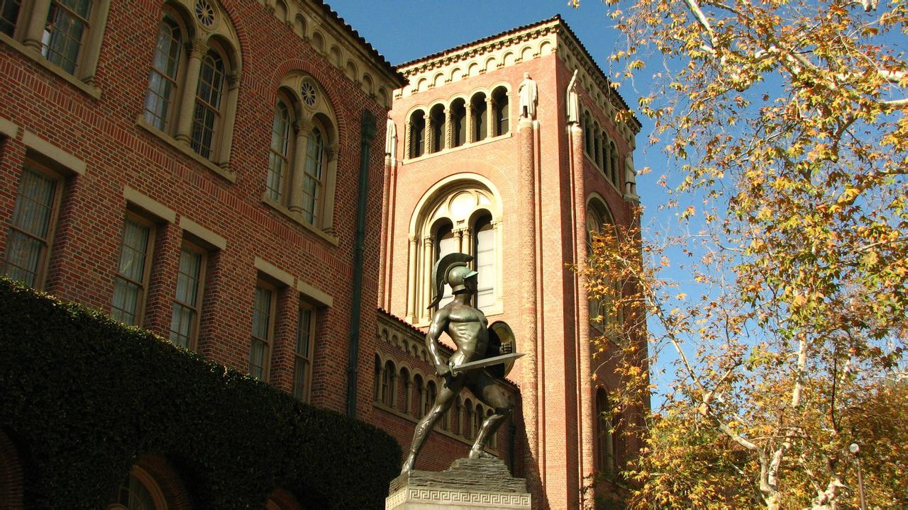  p>南加利福尼亚大学(university of southern california),又译南