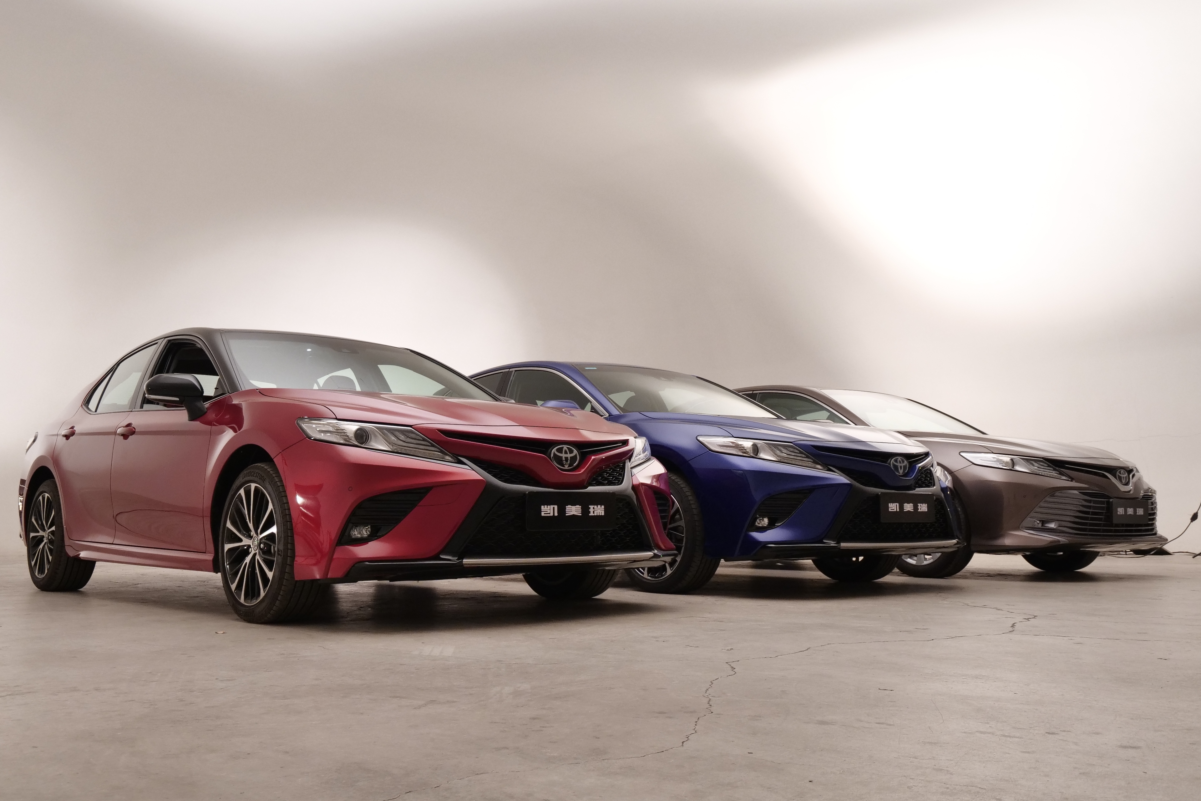 丰田凯美瑞
