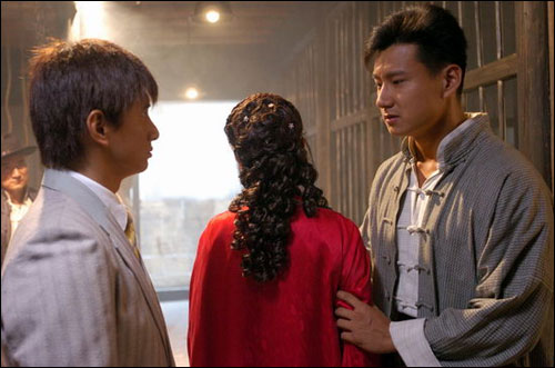  p>《大码头》是2005年由 a href="#" data-lemmaid="2424118">尤小刚