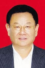 吴琼