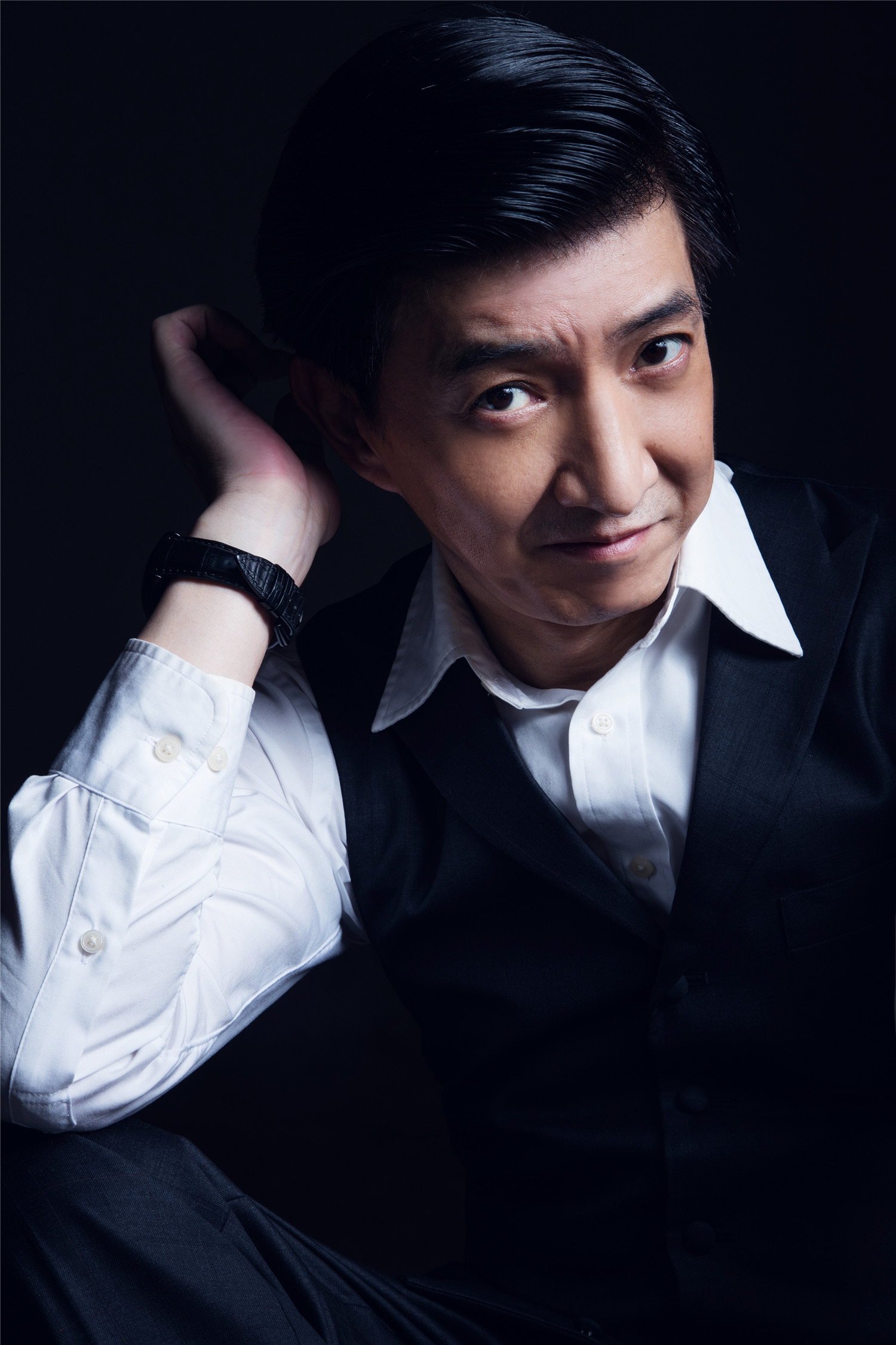  p>高冬平,北京人民艺术剧院演员.