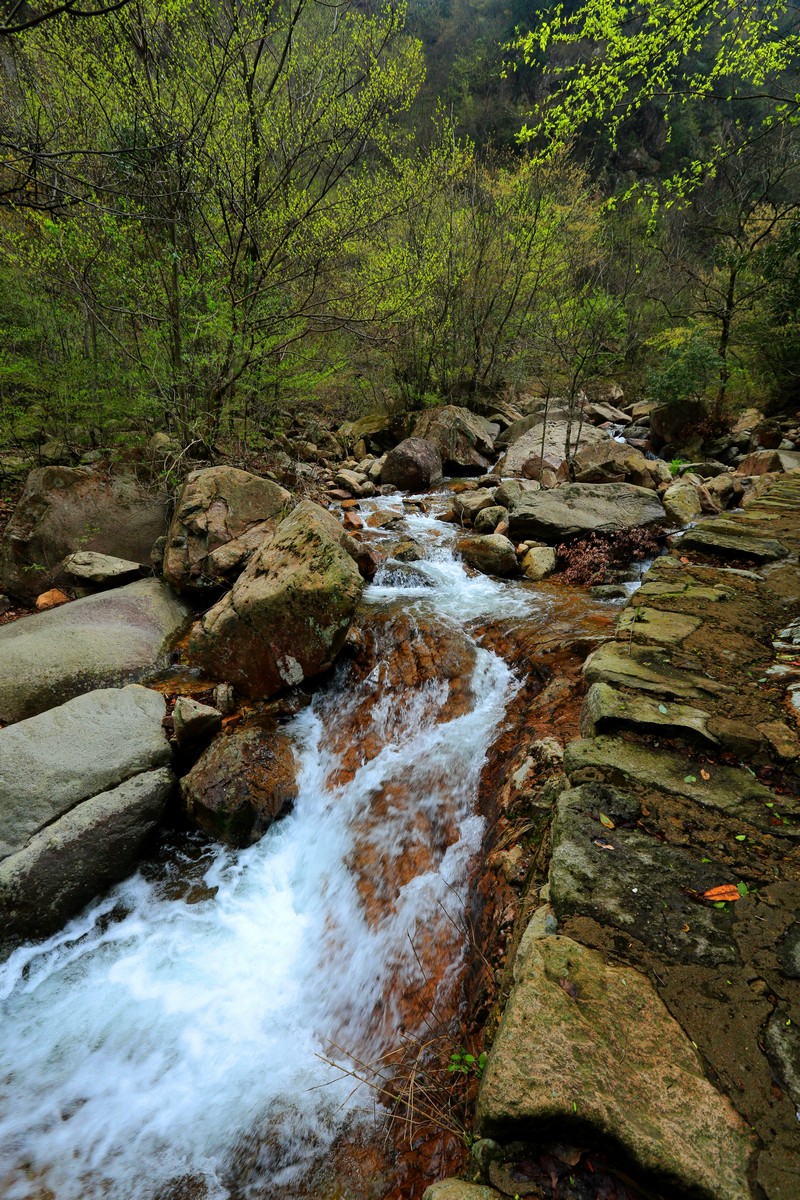  p>浙西天池位于浙江省杭州市临安市 a target="_blank" href="/item