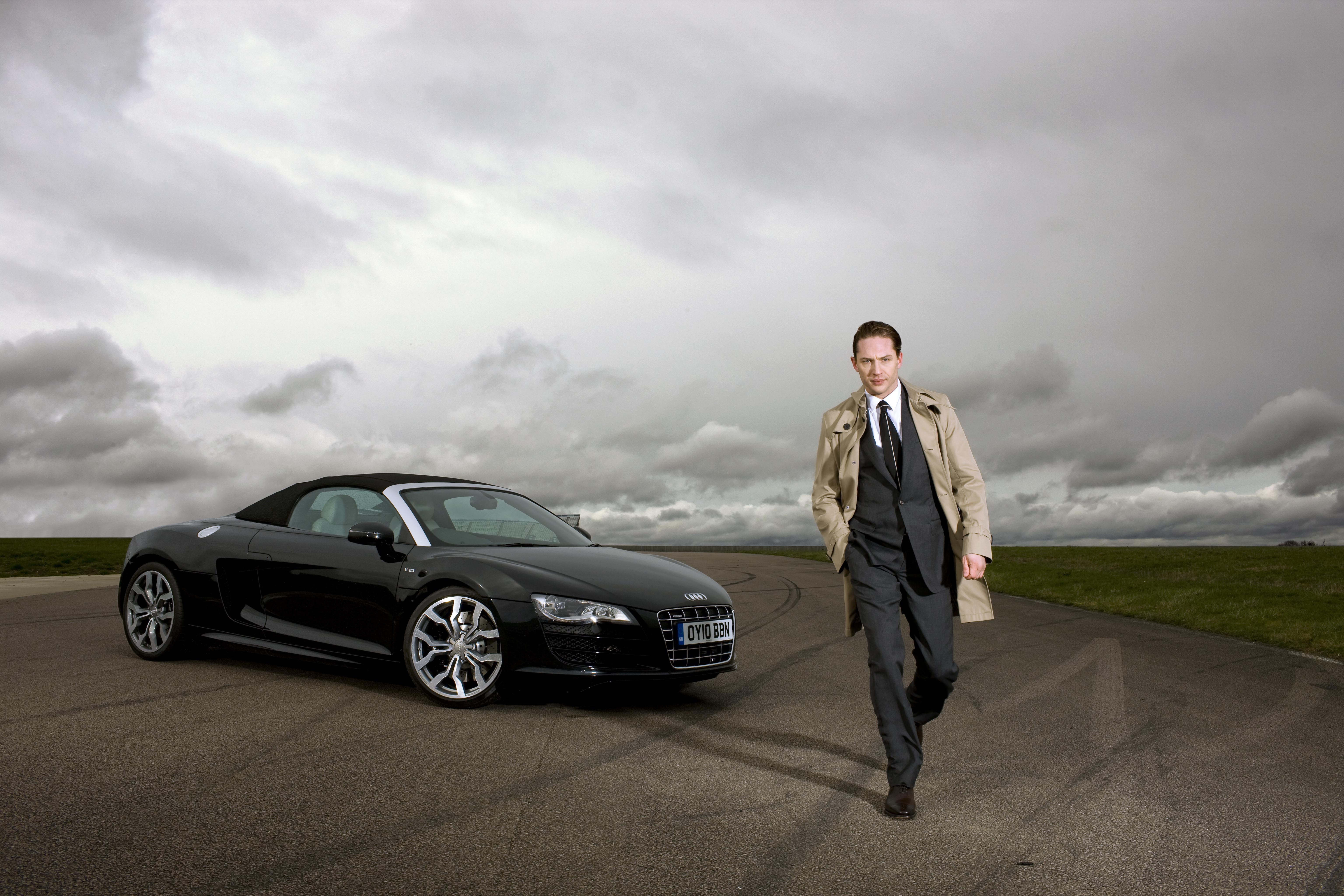  p>汤姆·哈迪(tom hardy),1977年9月15日出生于英国伦敦哈默史密斯