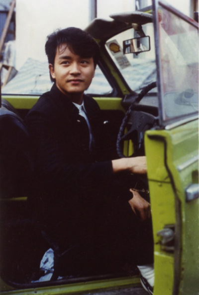  p>《柠檬可乐》是张国荣成名前的青春片代表作,演员包括八十年代青春