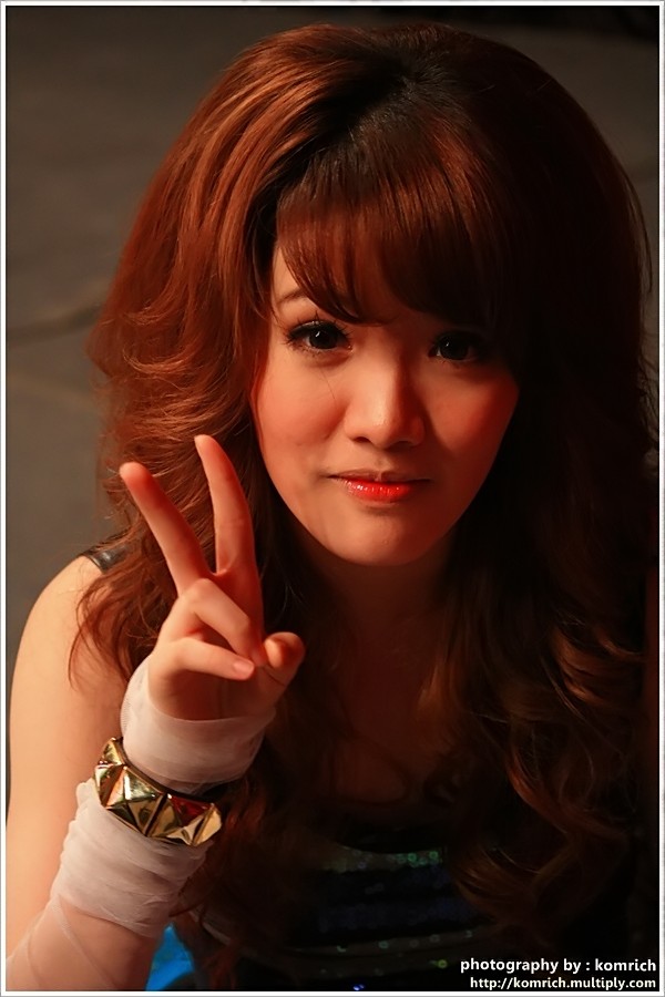  p>巩琶淞·对贤格拉(grand),1990年10月22日出生于泰国曼谷,泰国女