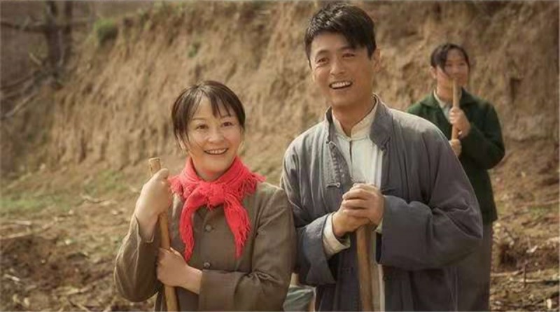  p>《黄土高天》是由 a href="#" data-lemmaid="7041736">阚卫平 /a>
