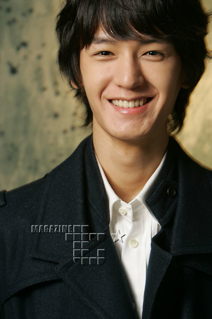  p>林周焕,1982年5月18日出生于 a target="_blank" href="/item/韩国