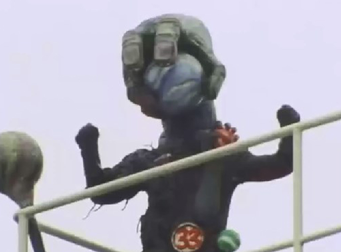 电子战队电磁人