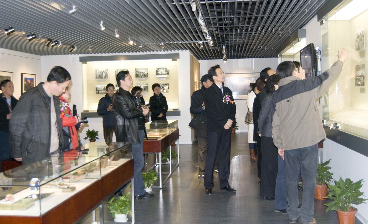  p>彭浦镇社区文化活动中心位于上海市静安区灵石路745号,建筑面积