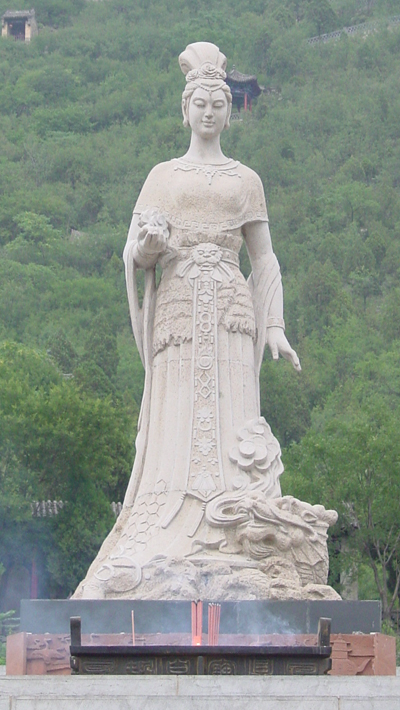 新疆天山天池女娲