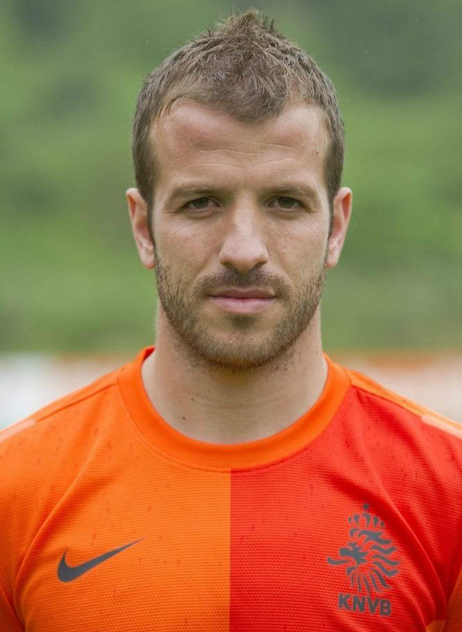  p>拉斐尔·范德法特(rafael van der vaart),全名拉斐尔·费迪南德