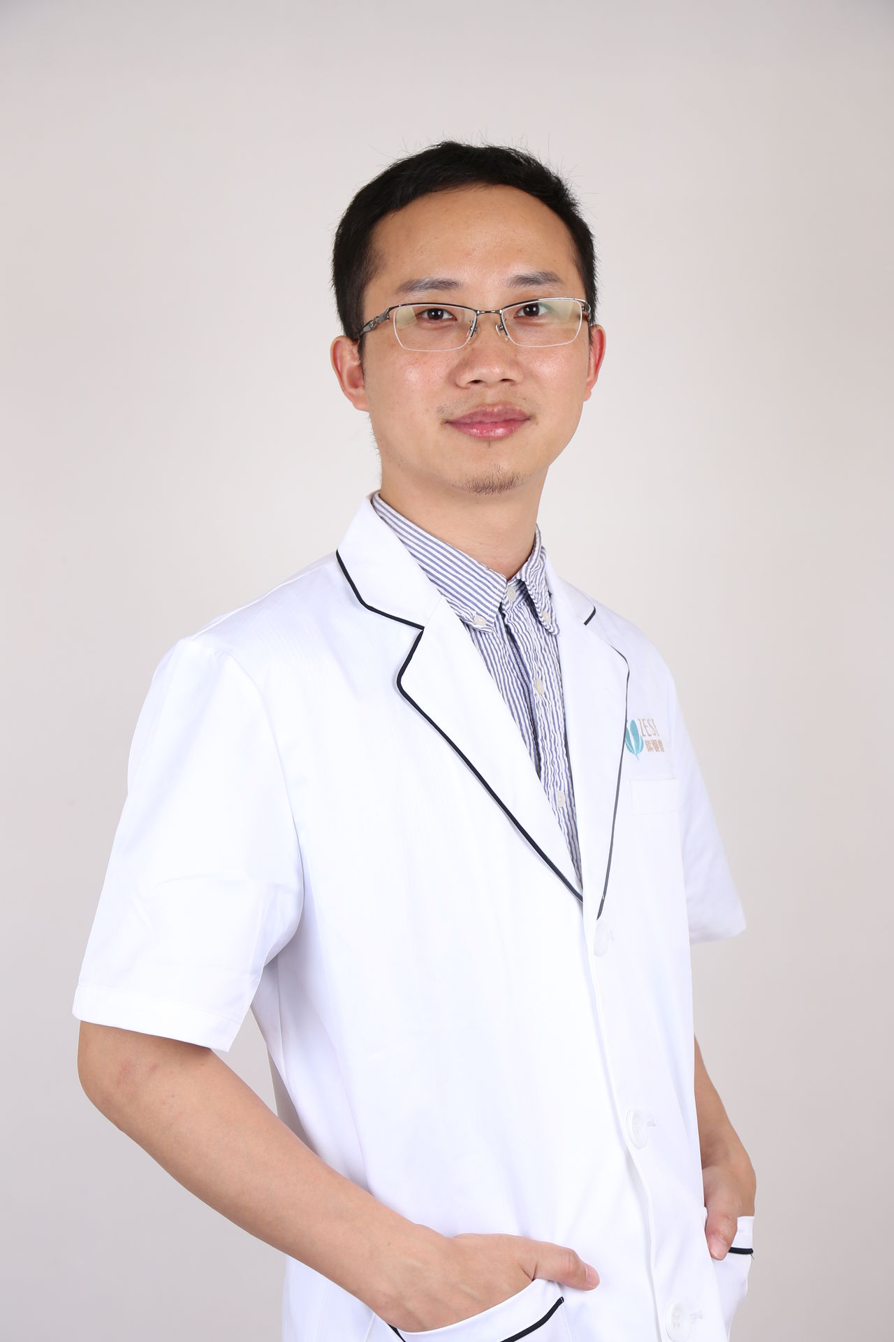  p>周阳波,男,执业医师,现就职于 a target="_blank" href="/item