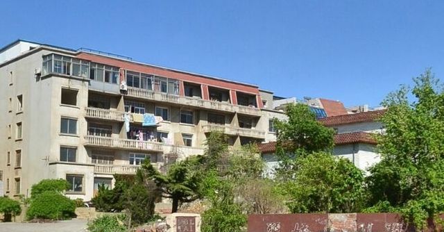  p>丽娇湾别墅位于大连市开发区松峪. /p>