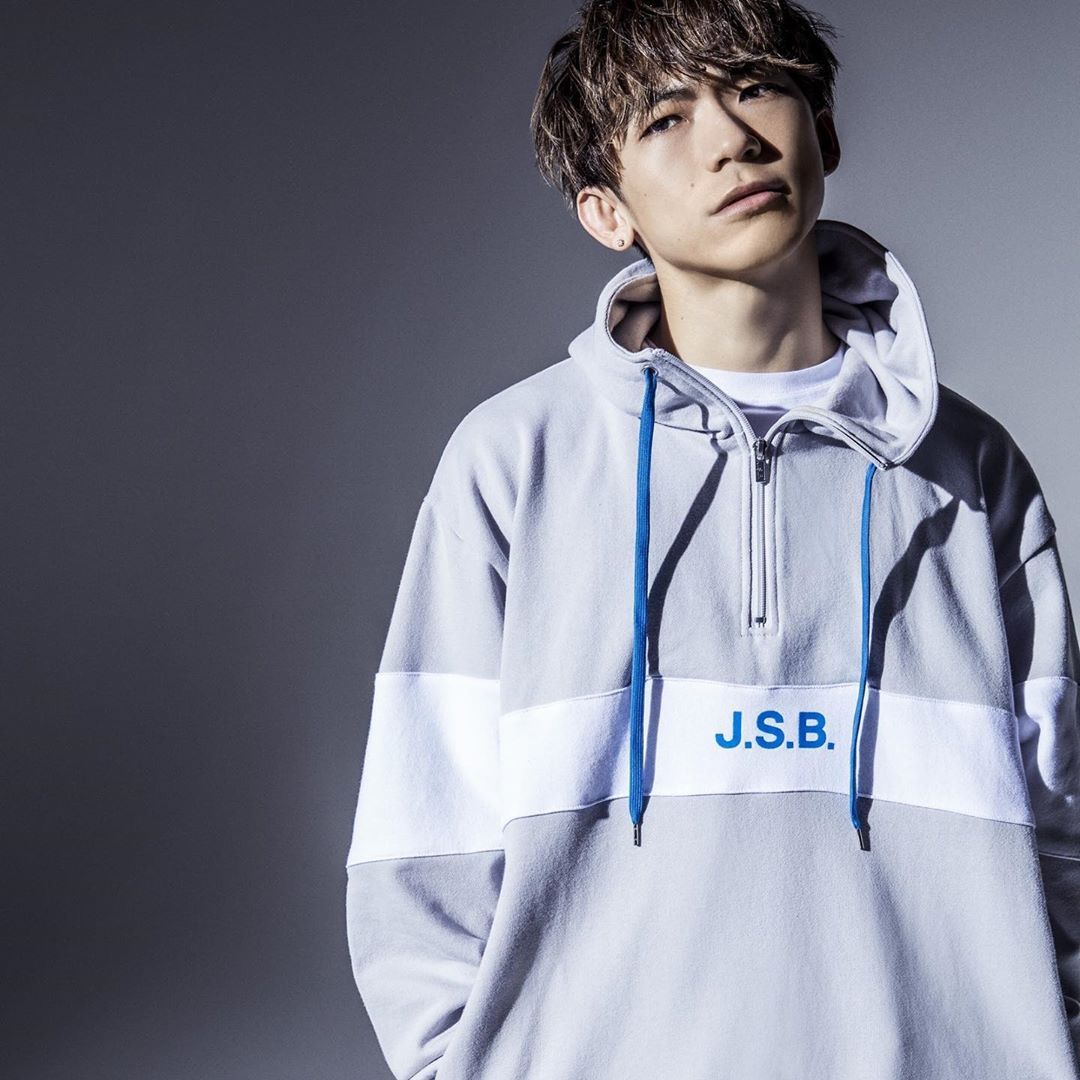  p data-id="go0hw4pjgq">naoto,本名片冈直人(kataoka naoto),作为