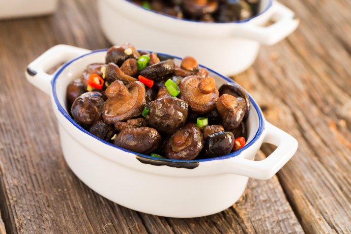 油焖香菇