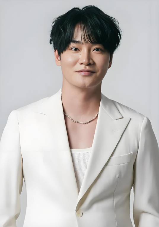 细谷佳正