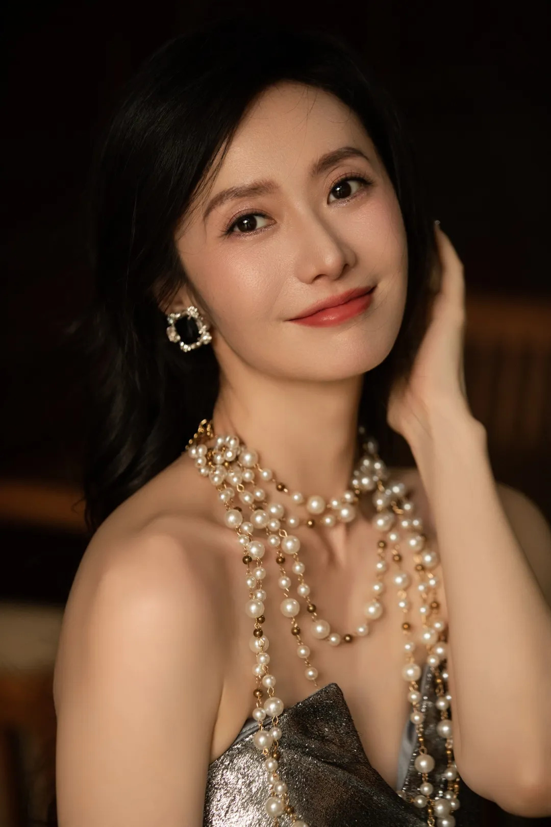 《家业》杨斯：田绛月被仇恨吞噬悲情寡妇！激励杨紫成长_百科TA说