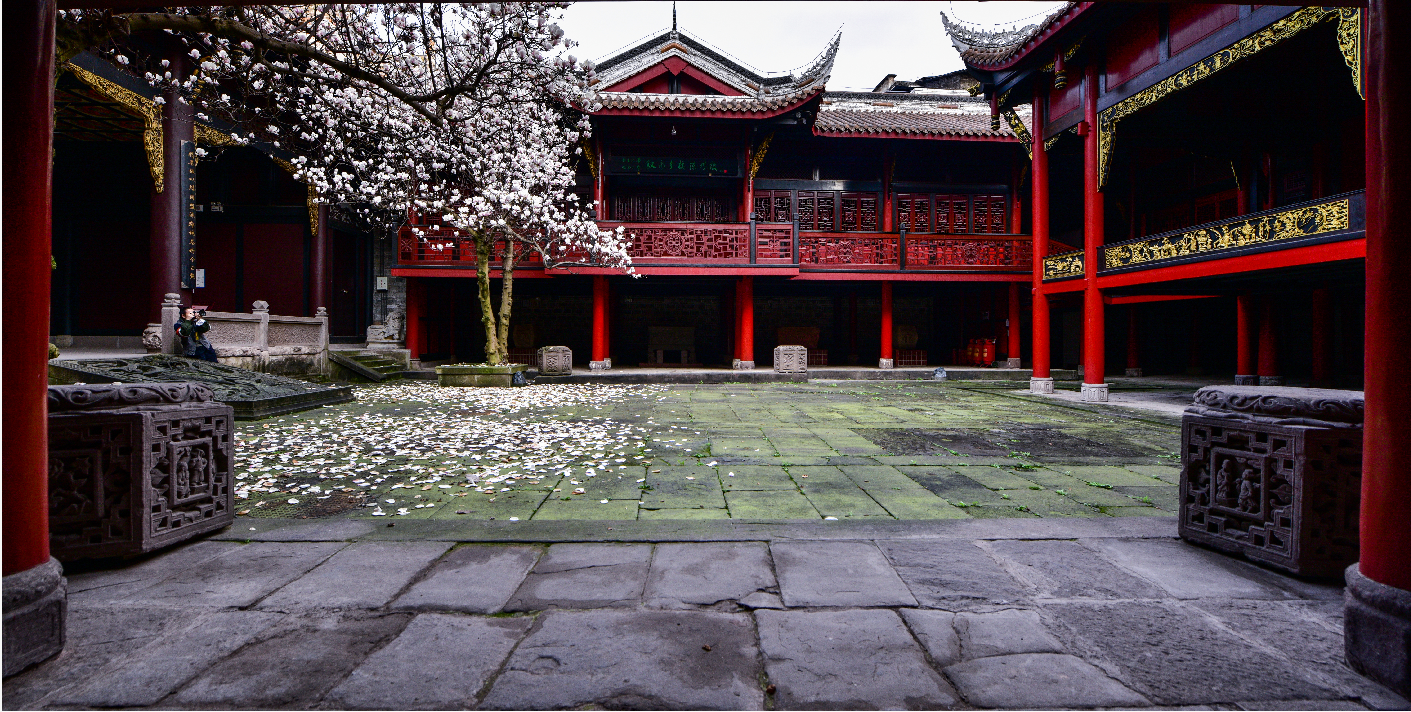  p>春秋祠,位于四川省泸州市叙永县叙永镇南大街4号,占地4500平方米