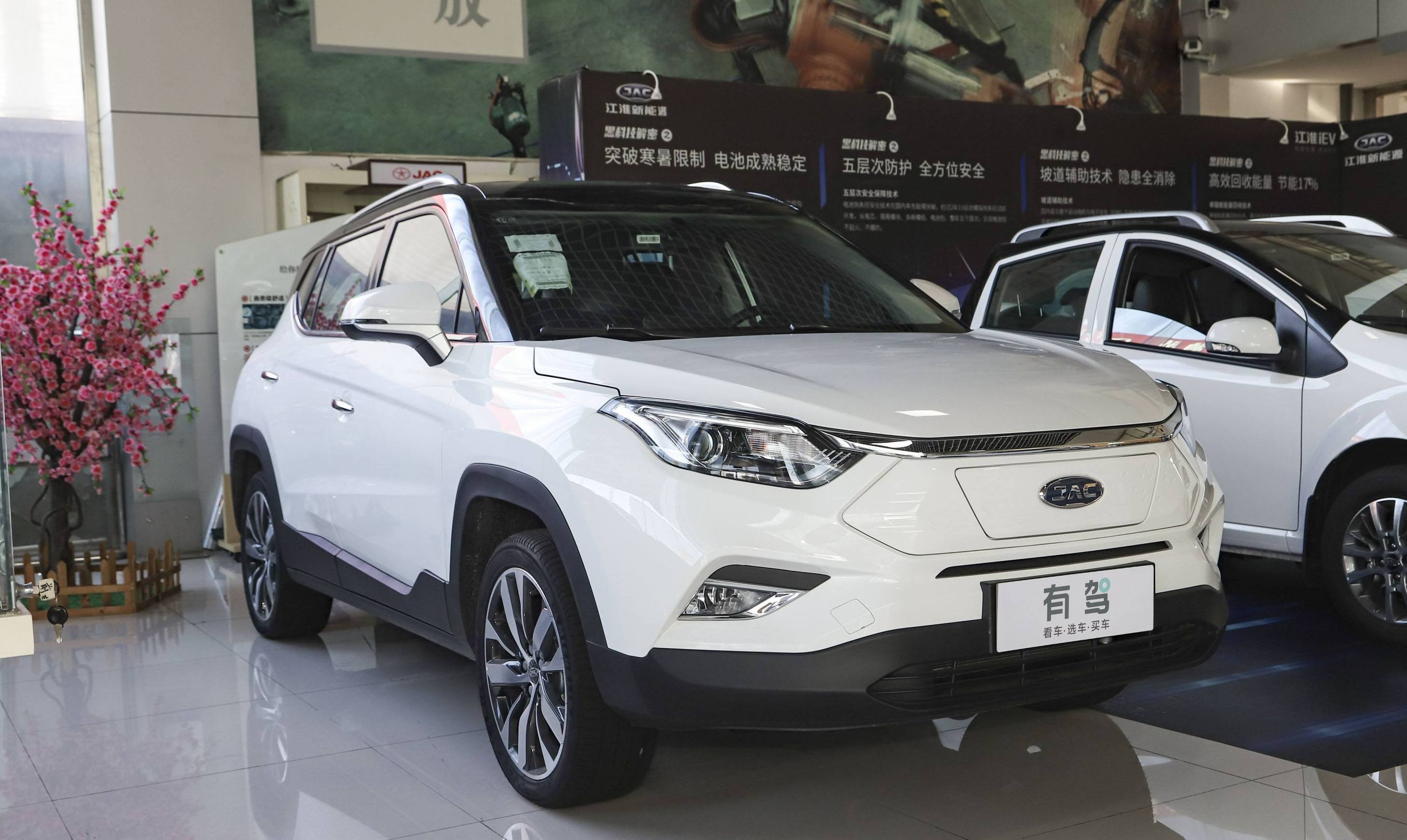  p>江淮ievs4是江淮汽车旗下的小型suv. /p>