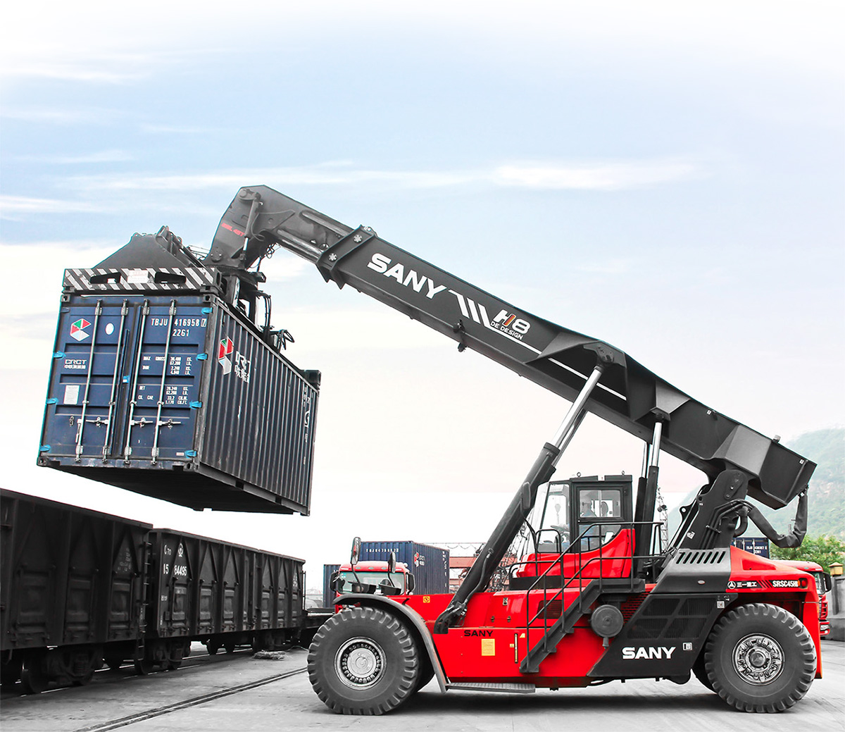 集装箱正面吊运起重机