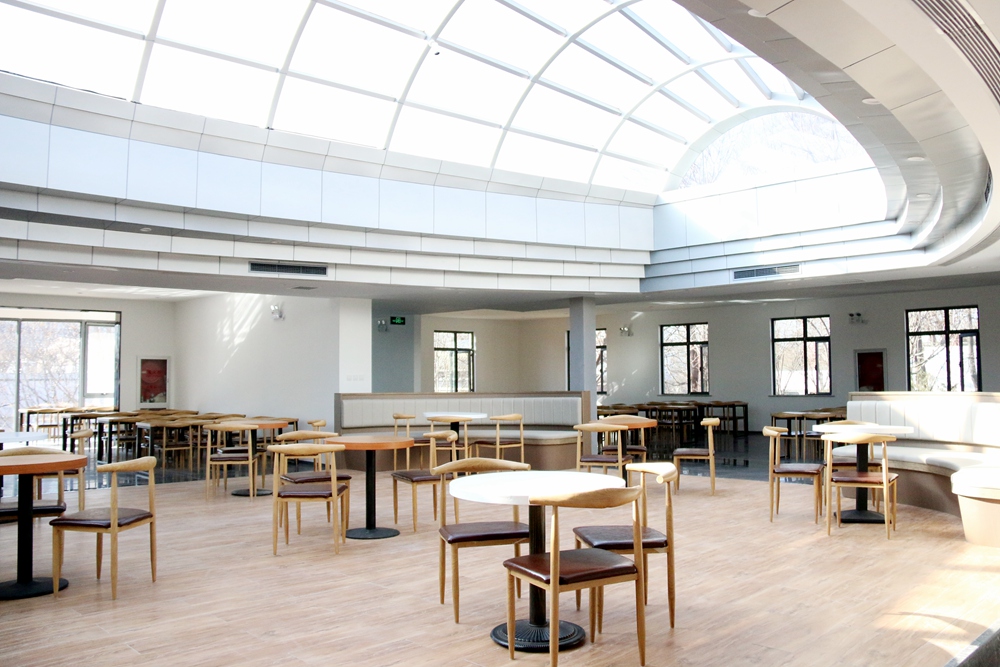  p>华卿画室隶位于北京市通州区宋庄镇佰富苑18号,属于 a target="