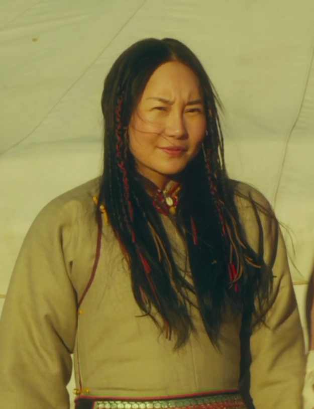  p>苏梅,女, a target="_blank" href="/item/电影演员/1126014" data