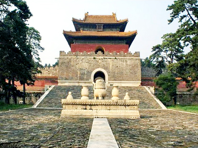  p>清昌陵是 a target="_blank" href="/item/嘉庆皇帝/16269" data