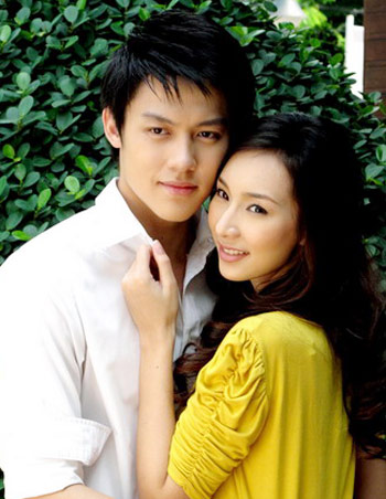 普林·苏帕拉 /a>, a target="_blank" href="/item/纳瓦拉·翁瓦莎娜