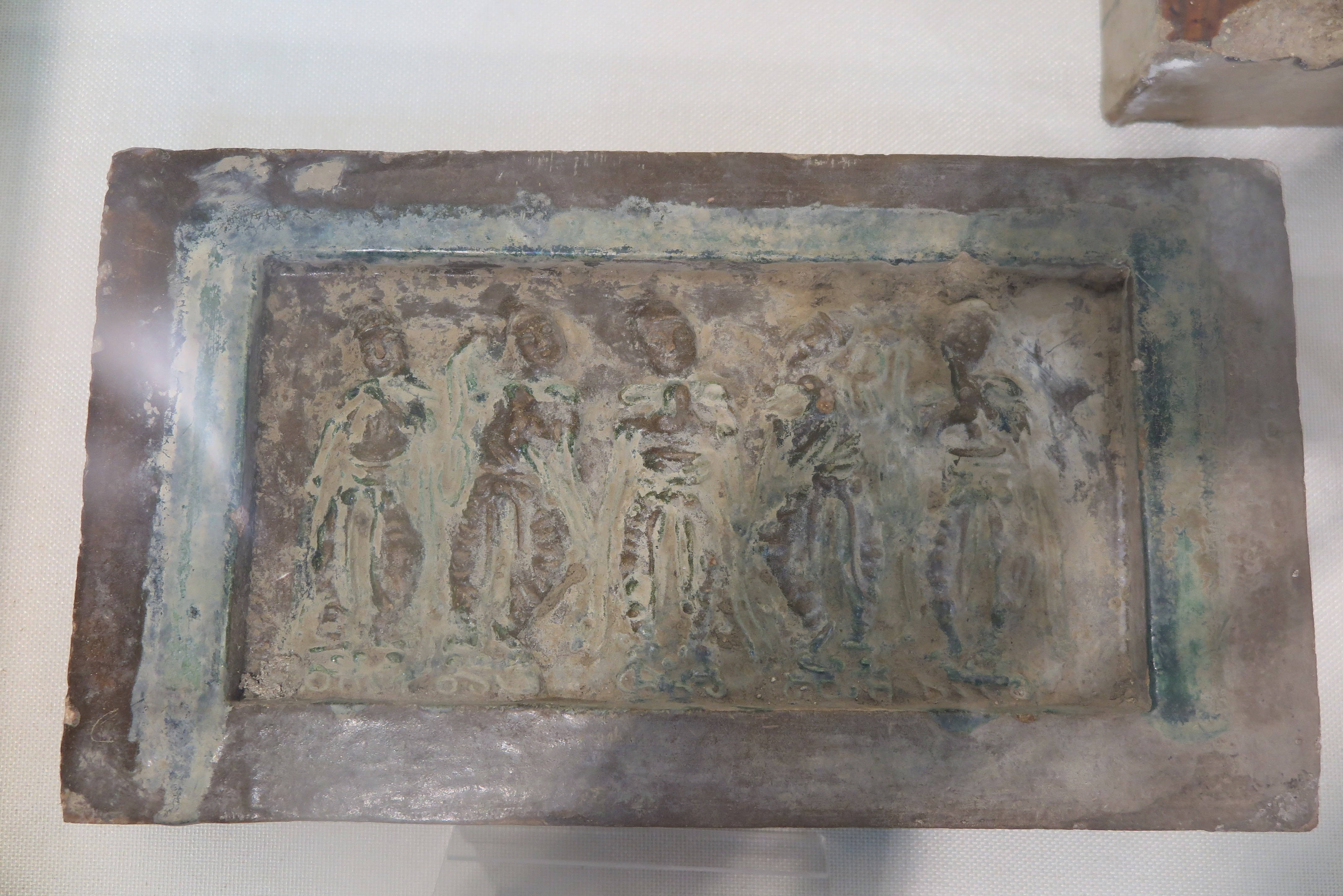  p>琉璃乐舞纹砖  宋代(960年—1279年)  开宝寺  借展品 魏威工作室 