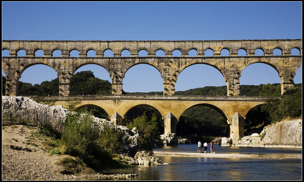 尼姆水道桥