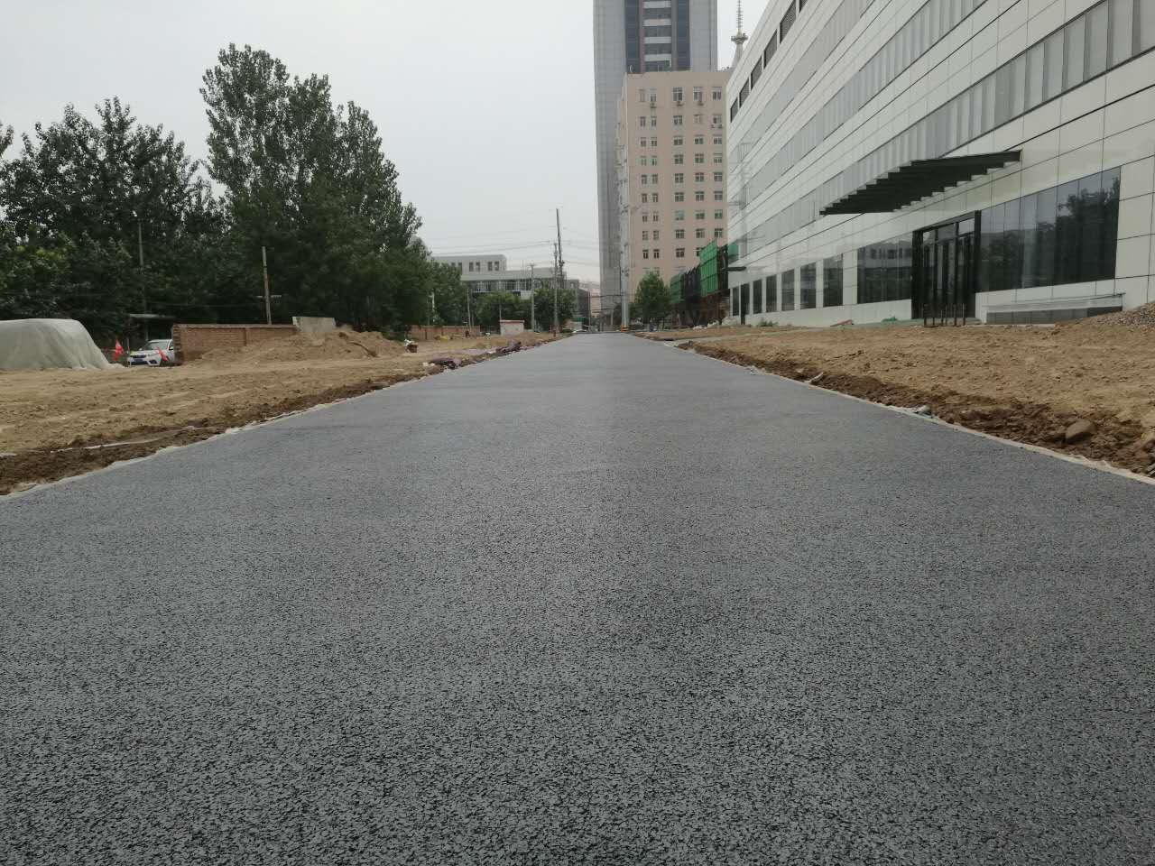 同时在艺术地坪, a target="_blank" href="/item/透水混凝土/542066"