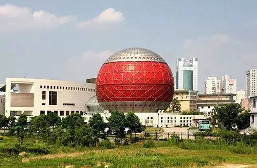  p>江西省科学技术馆位于 a target="_blank" href="/item/江西省