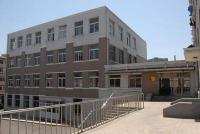 大连市轻工业学校是一所面向全国招生的国家级重点普通中等专业