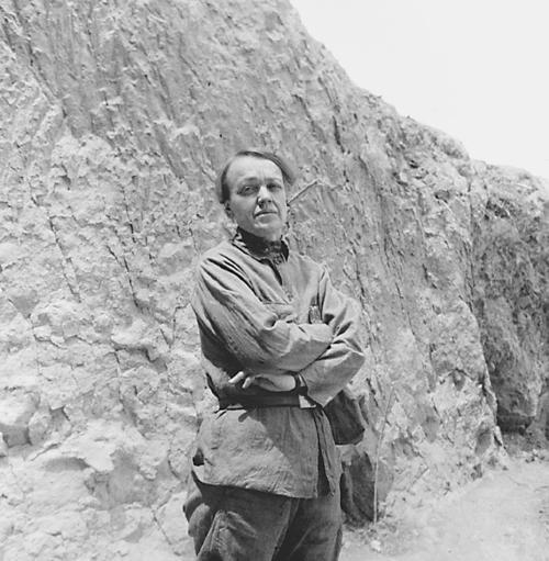  p>史沫特莱出生在美国 a target="_blank" href="/item/科罗拉多州