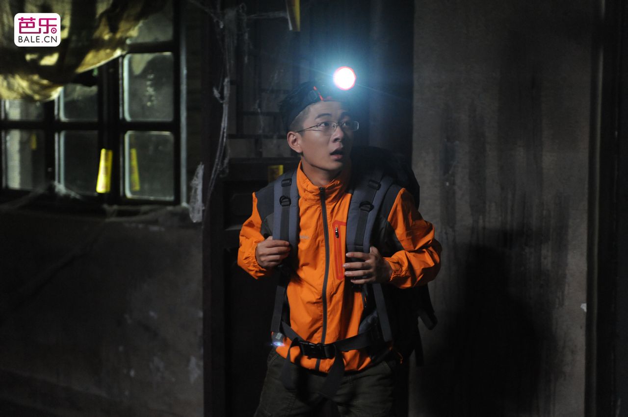  p>《朝外81号》是2014年由北京天河水漾文化传媒有限公司出品的惊悚