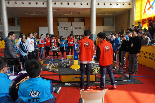 data-id="gnb6m0qzpn">first tech challenge(ftc科技挑战赛)机器人