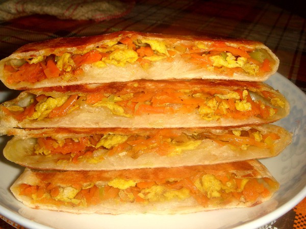 胡萝卜鸡蛋馅饼