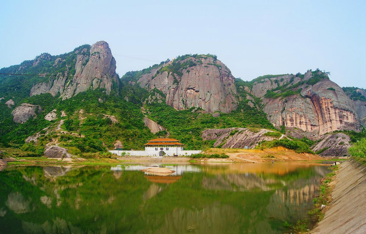 岳阳市平江石牛寨景区