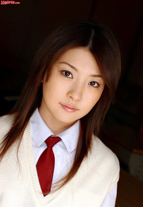 上原留華