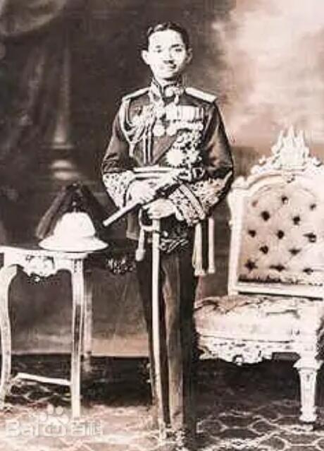  p> b>拉玛七世巴差提朴国王 /b>(1893年11月8日出生于泰国曼谷,1941