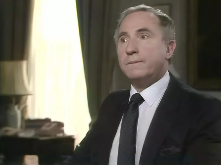 是，首相（英国1986年西德尼·洛特比与彼得·惠特莫尔联合执导的系列喜剧）_百度百科