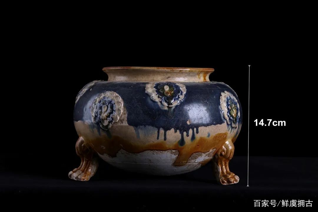 中国美術 唐三彩 双鳳紋 三足 盤 φ31cm 希少(LC247) 楽天市場】□龍香堂□☆【中国骨董品】唐三彩（とうさんさい