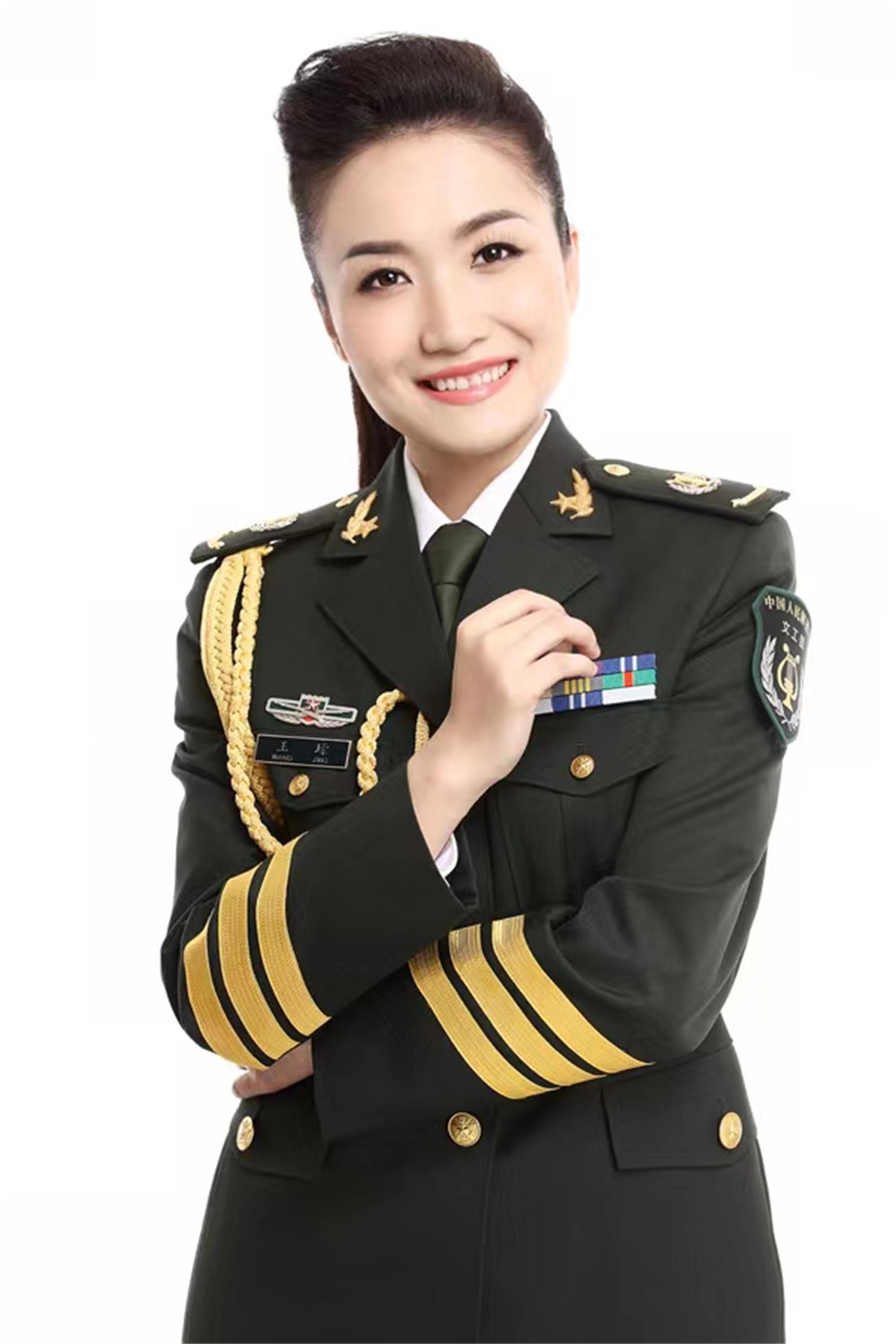  span class="ref" data-ctrid="tii9klji3tkt">女高音歌唱家