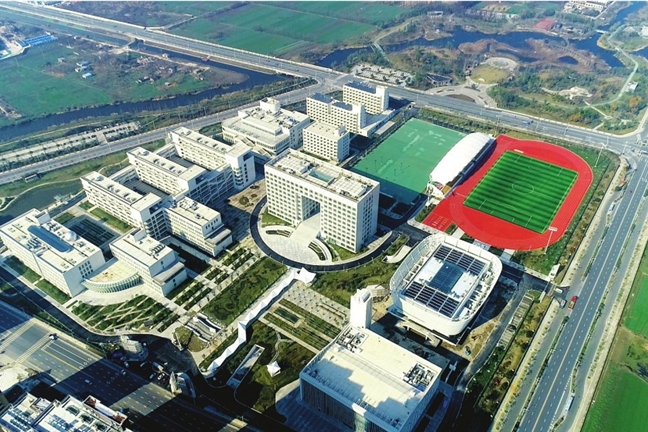 泰兴市泰兴中学