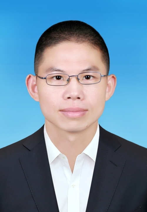  p data-id="sj5m1kxhf71h">杨云德,男,汉族,1977年7月出生,台州黄岩