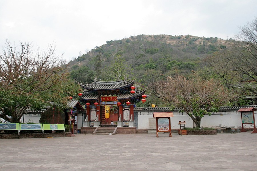  p data-id="gnwzy64gkh">石羊孔庙位于大姚县城西面36公里的石羊镇