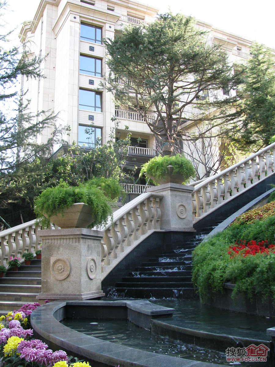 data-id="gnazw89da9">明秀山庄作为大连市中山区首席纯山海生态豪宅