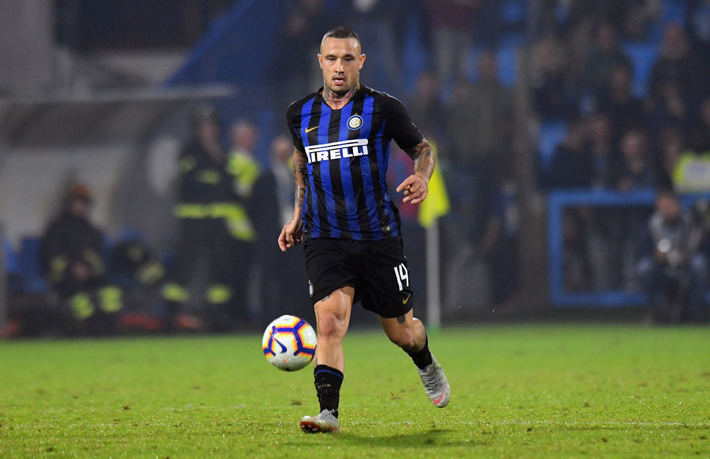 拉查·纳英戈兰