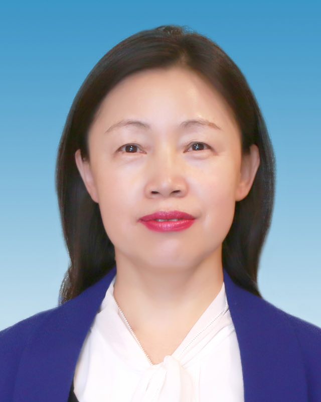 张英杰
